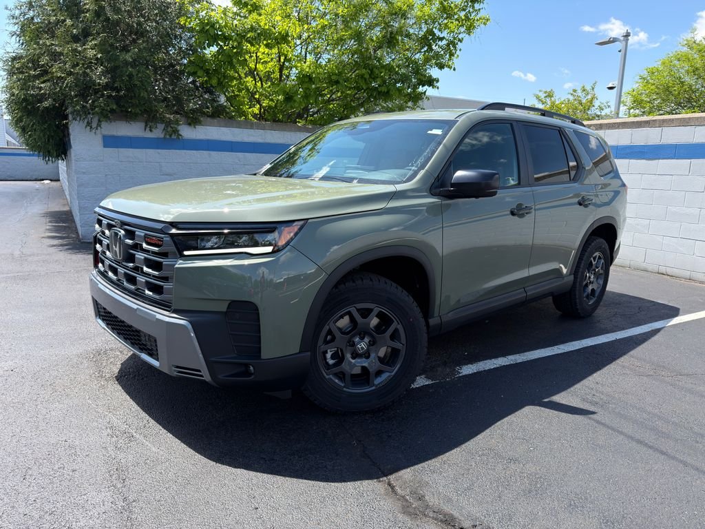 2026 Honda Pilot TrailSport AWD's photo