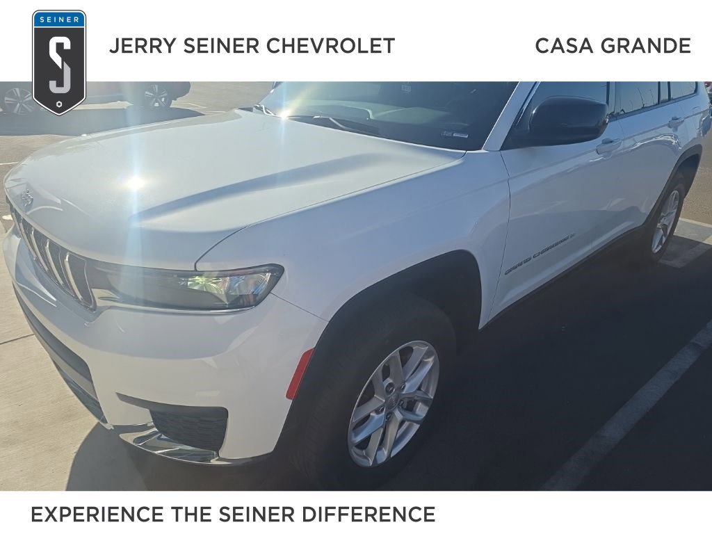 2024 Jeep Grand Cherokee L Laredo 4x4's photo
