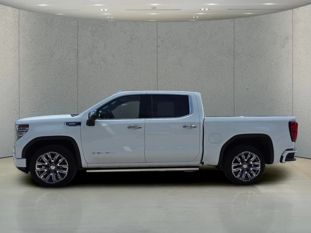 Used 2023 Summit White GMC Denali image 7