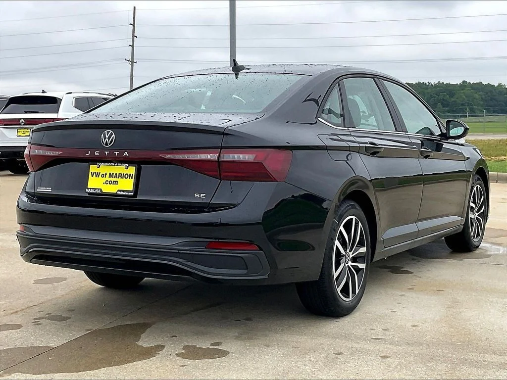 New 2026 Black Volkswagen 1.5T SE image 2