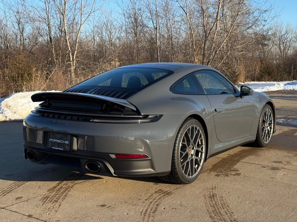 2026 Porsche 911 - Photo 7