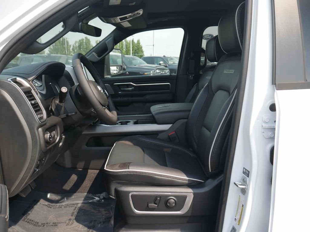 2026 RAM 1500 Laramie - Photo 37