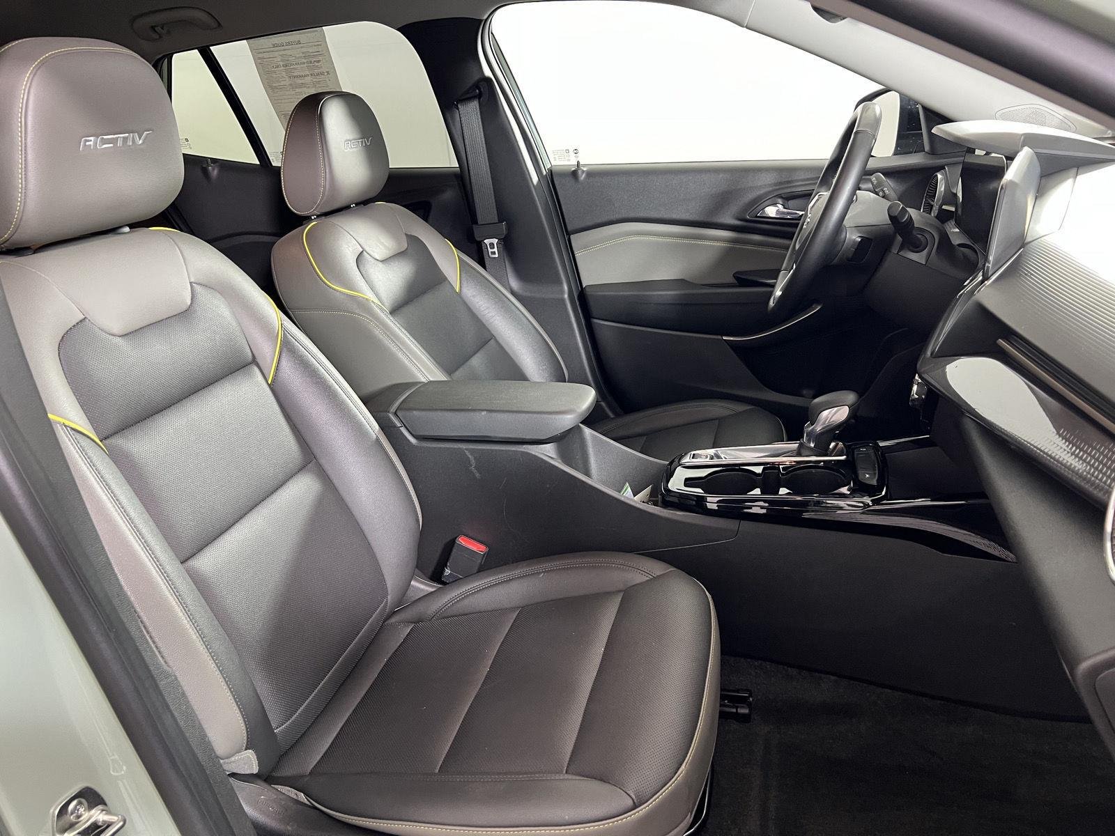 Used 2025 Cacti Green Chevrolet ACTIV image 21