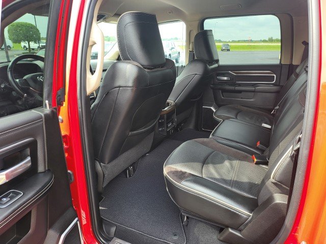 Used 2022  Ram Laramie image 15