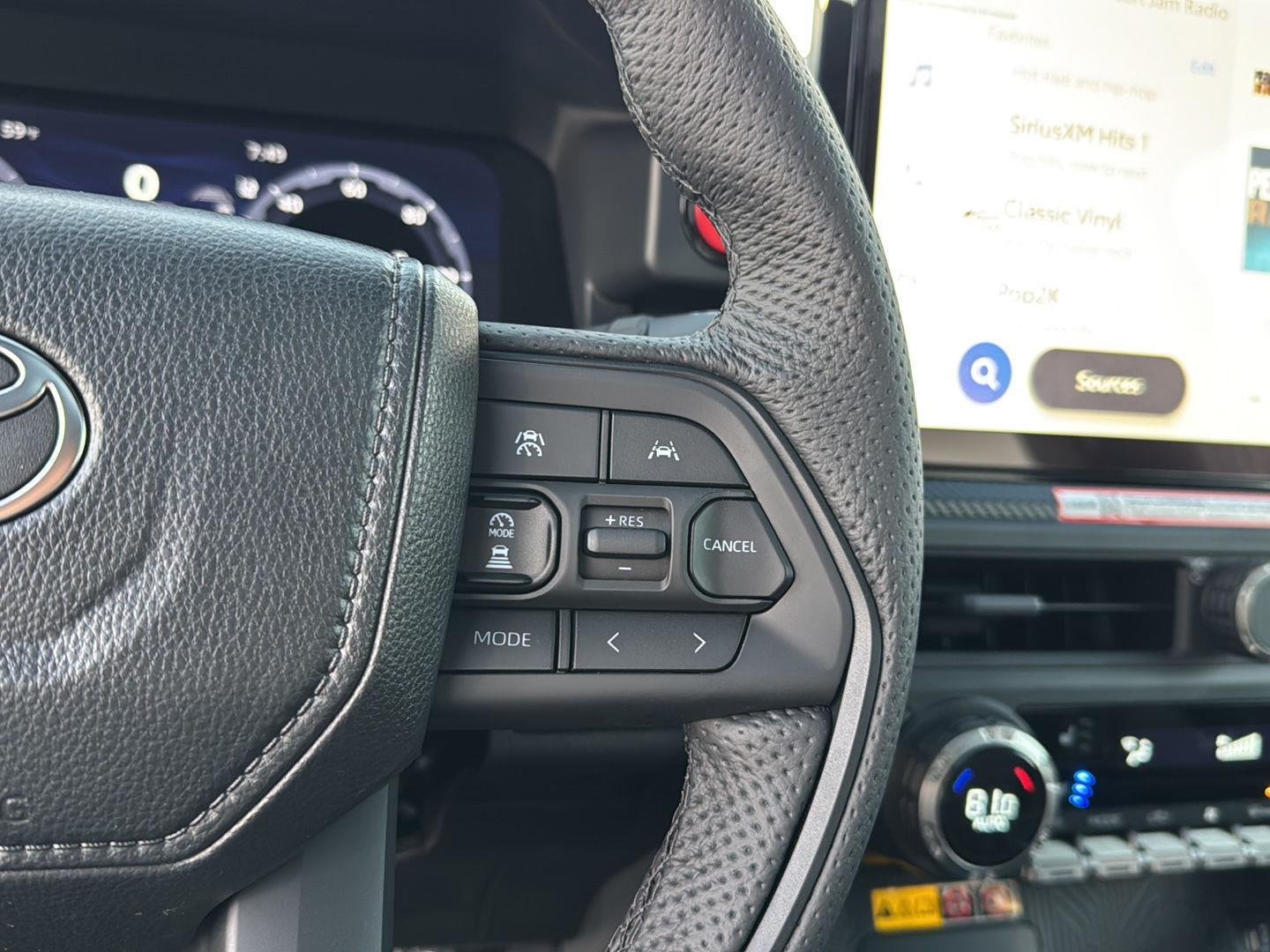 2025 Toyota Tacoma TRD Pro - Photo 19