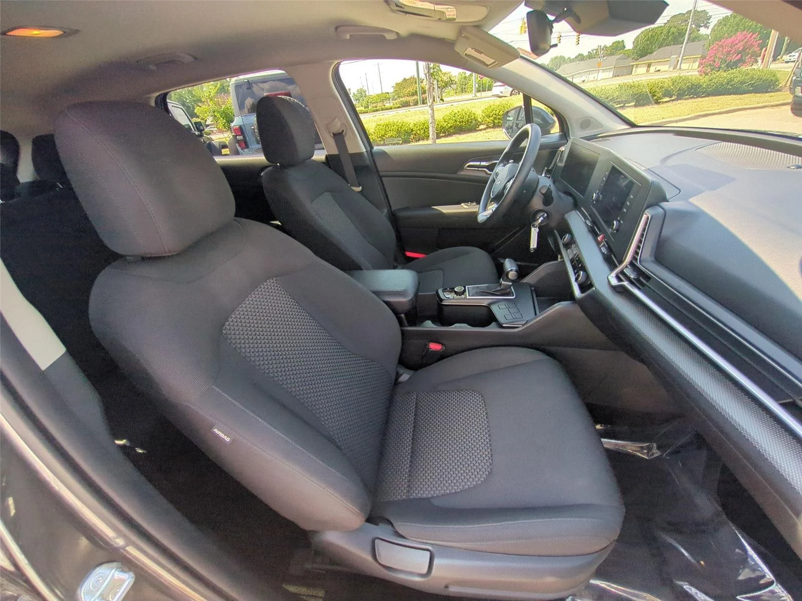Used 2023 Gravity Gray Kia LX image 35