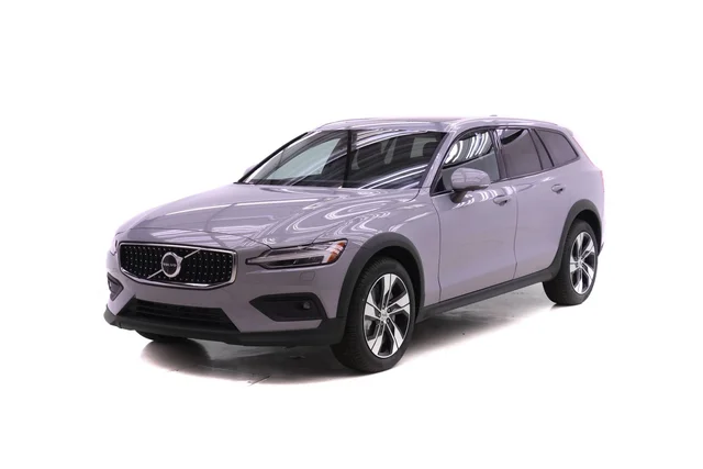 2026 Volvo V60 Cross Country Plus