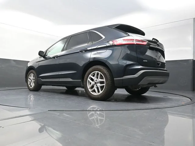 Used 2024 Blue Ford SEL image 34