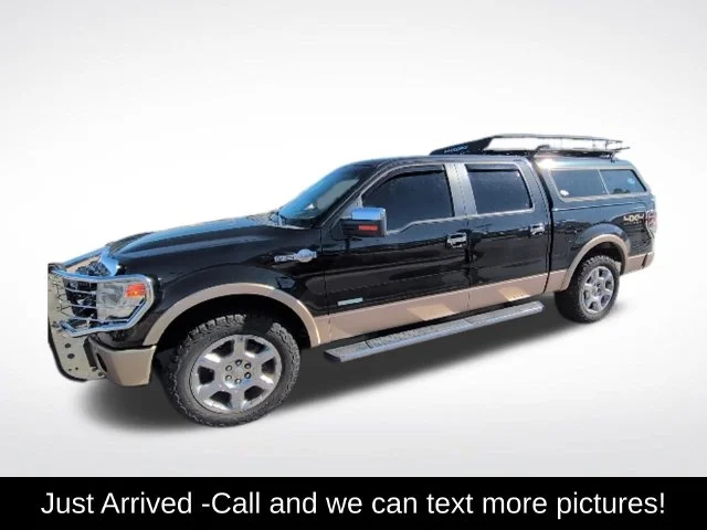 Used 2014  Ford Limited image 1