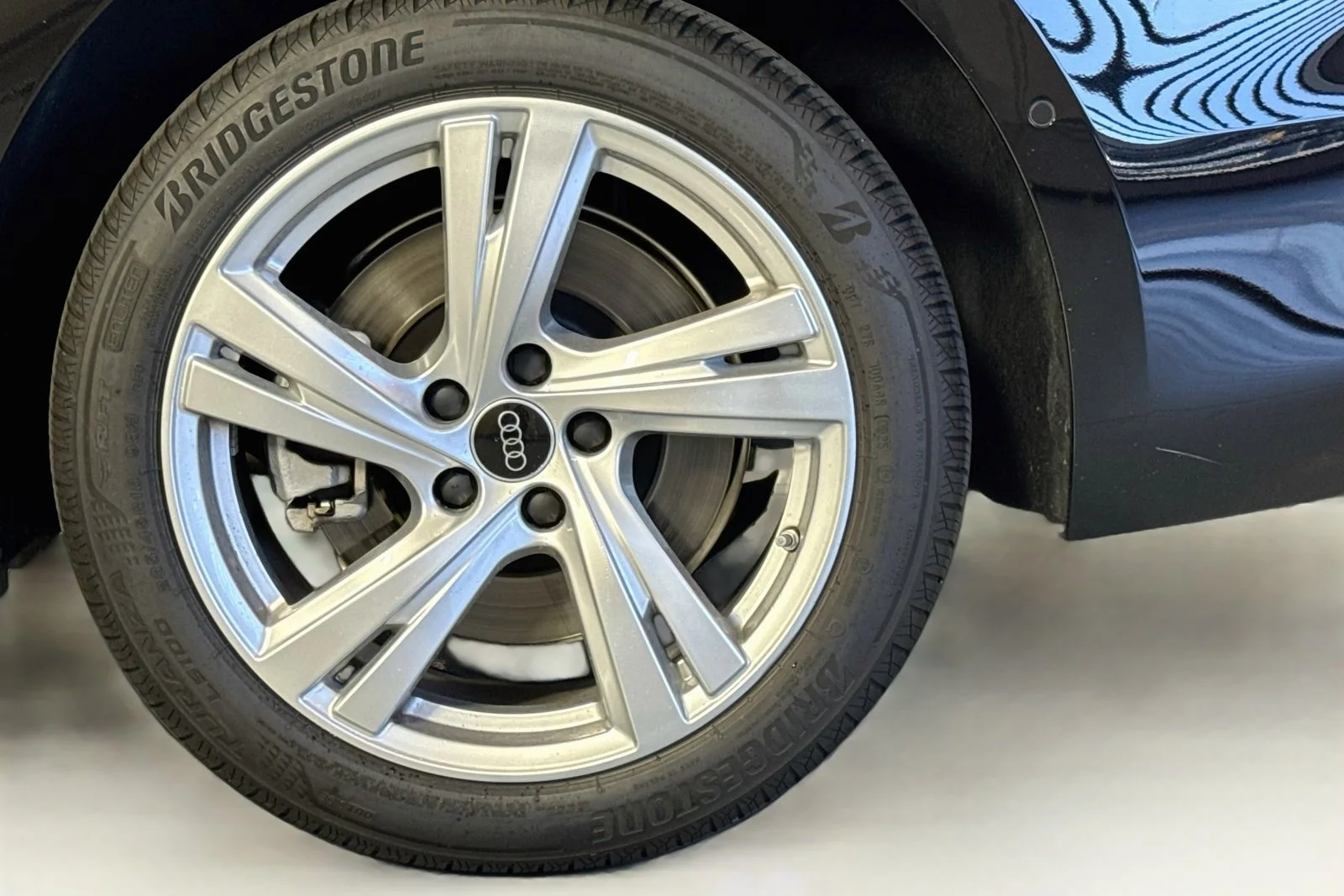 Used 2025 Black Audi Premium image 28