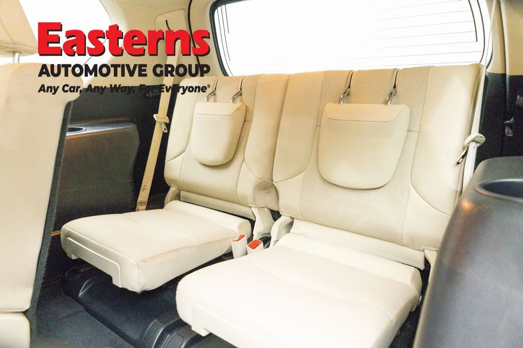 Used 2021 Blue Lexus 460 image 28