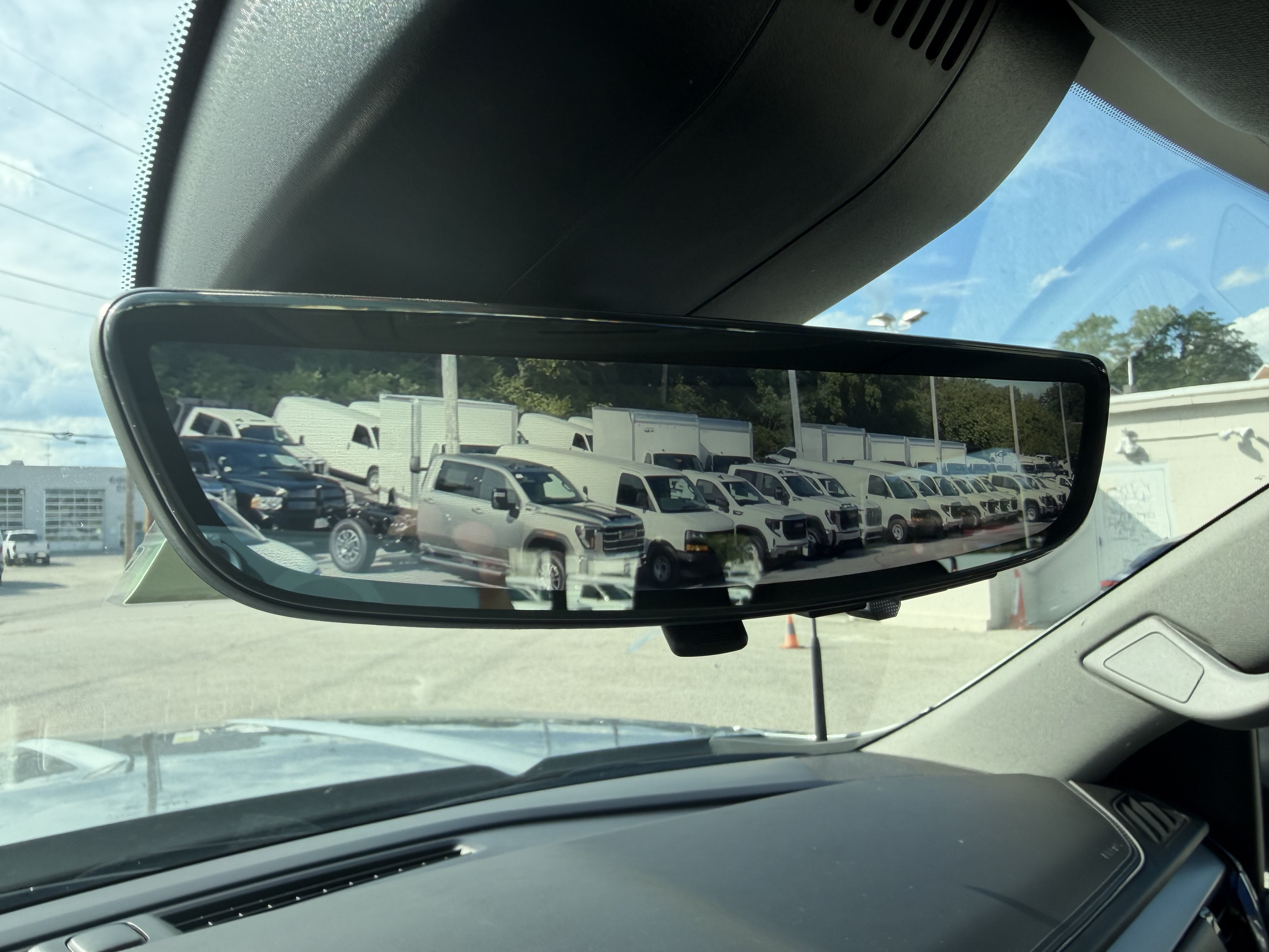 Used 2024 Sterling Metallic GMC Denali image 17
