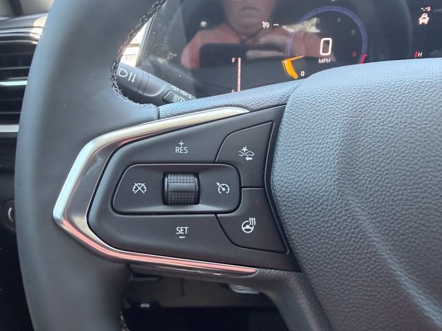 New 2026 Summit White Chevrolet LT image 33