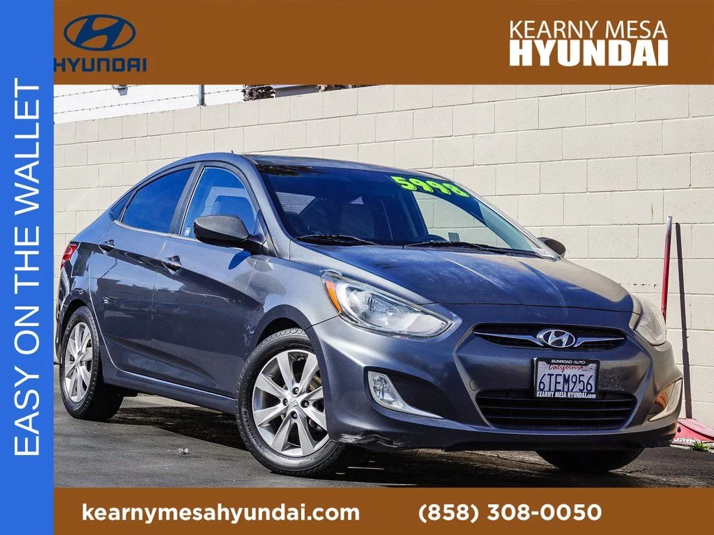 2012 Hyundai Accent GLS