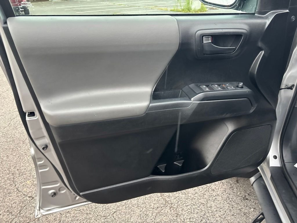 Used 2021 Silver Toyota SR image 16