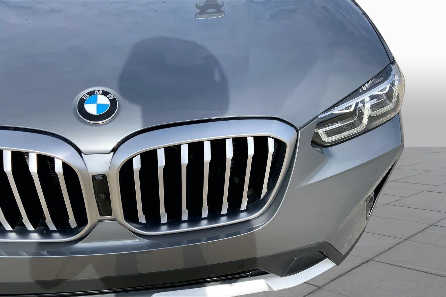 Used 2023 Skyscraper Gray Metallic BMW sDrive30i image 29