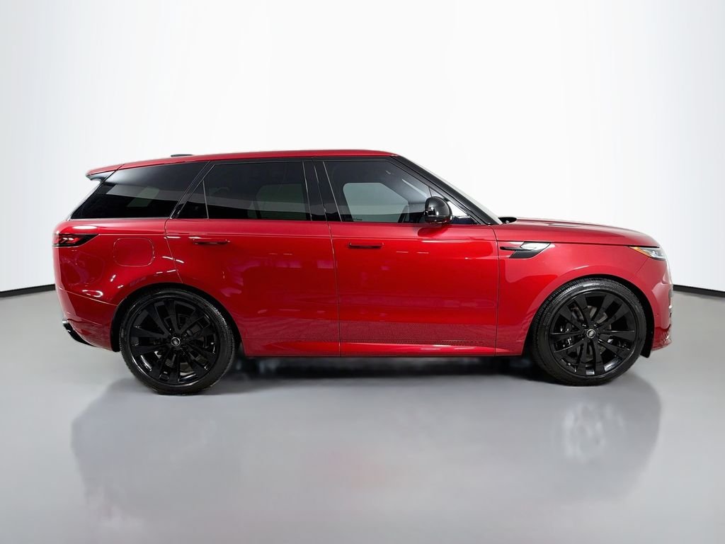 Certified Used 2025 Red Land Rover Dynamic SE image 4