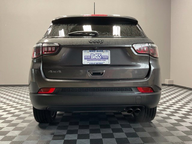 Certified Used 2021 Crystal Metallic Jeep 80th Special Edition image 10