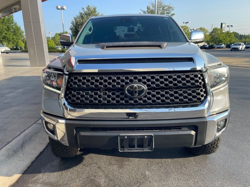 Used 2021  Toyota SR5 image 1