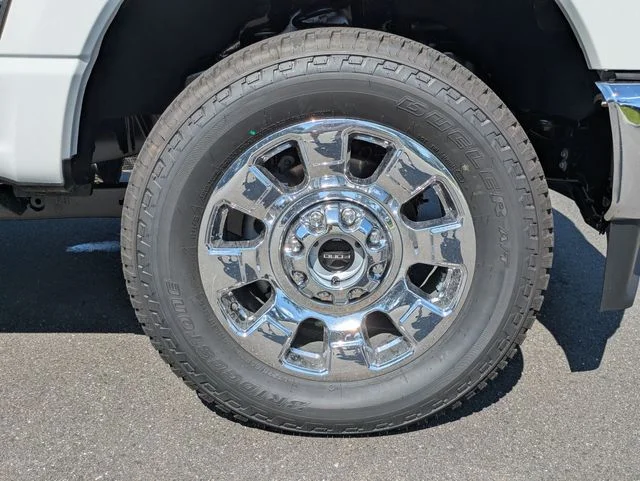 New 2026 Star White Metallic Tri-Coat Ford F-250® Lariat® image 11