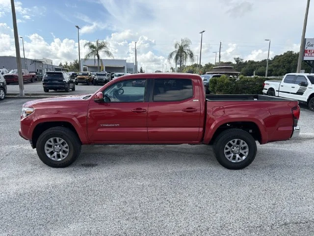 Used 2019 Red Toyota SR5 image 7
