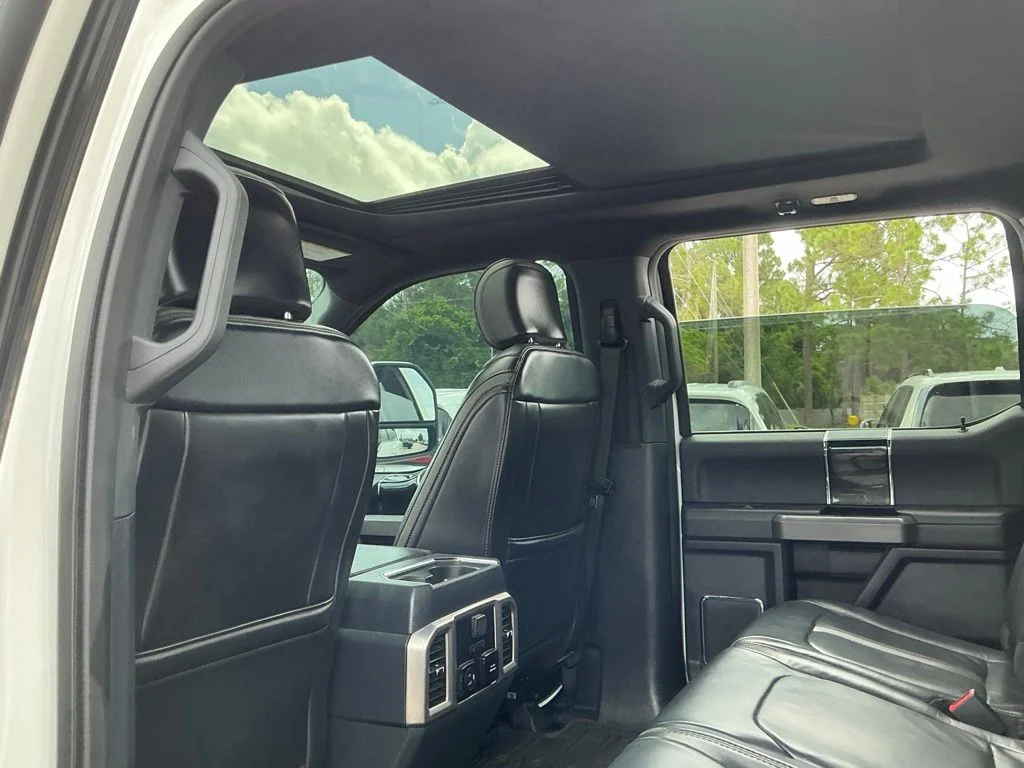 Used 2022 White Ford Platinum image 26