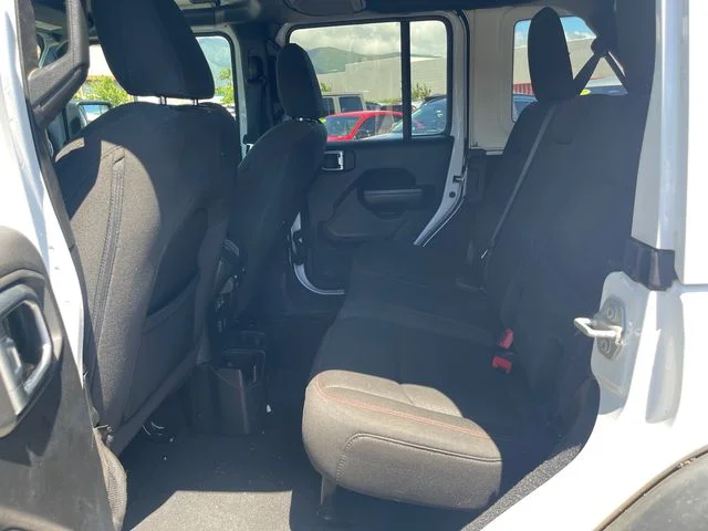 Used 2023 White Jeep Rubicon image 10