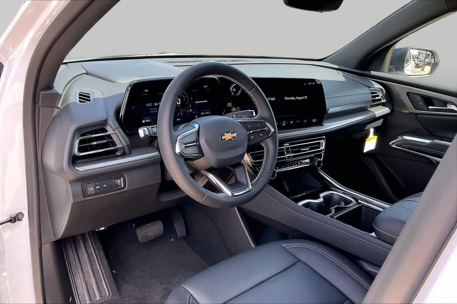 New 2027 Summit White Chevrolet LT image 9