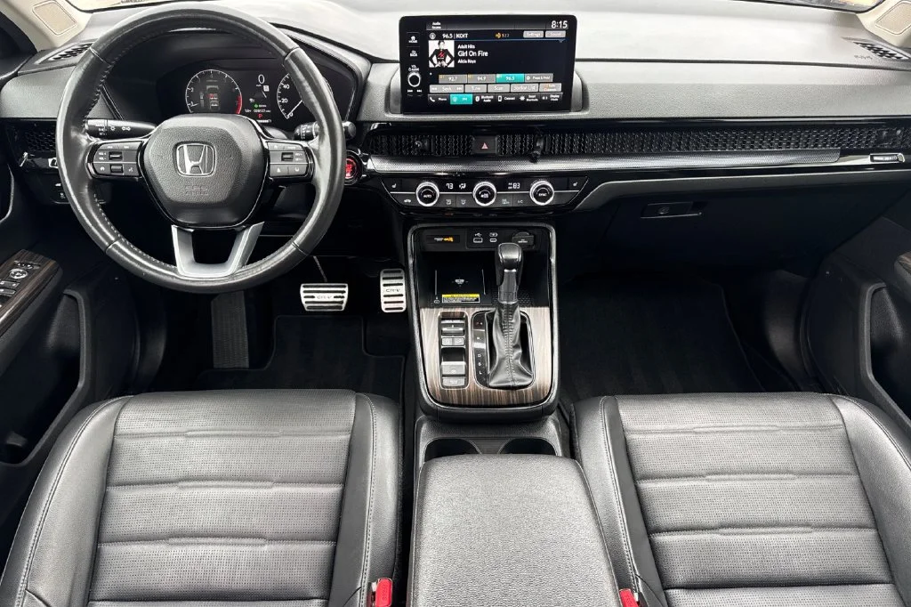 Used 2024 Gray Metallic Honda EX-L image 17