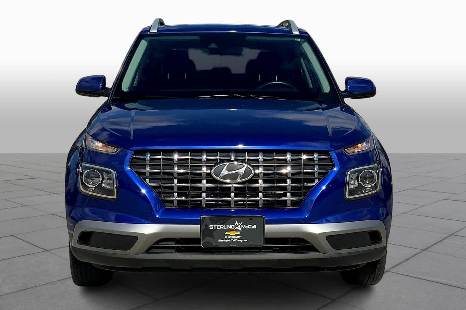 Used 2022 Intense Blue Hyundai SEL image 4