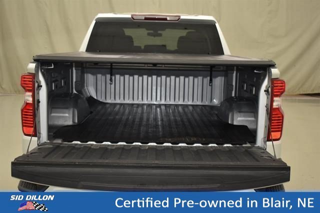 Used 2020 Silver Ice Metallic Chevrolet LTZ image 10