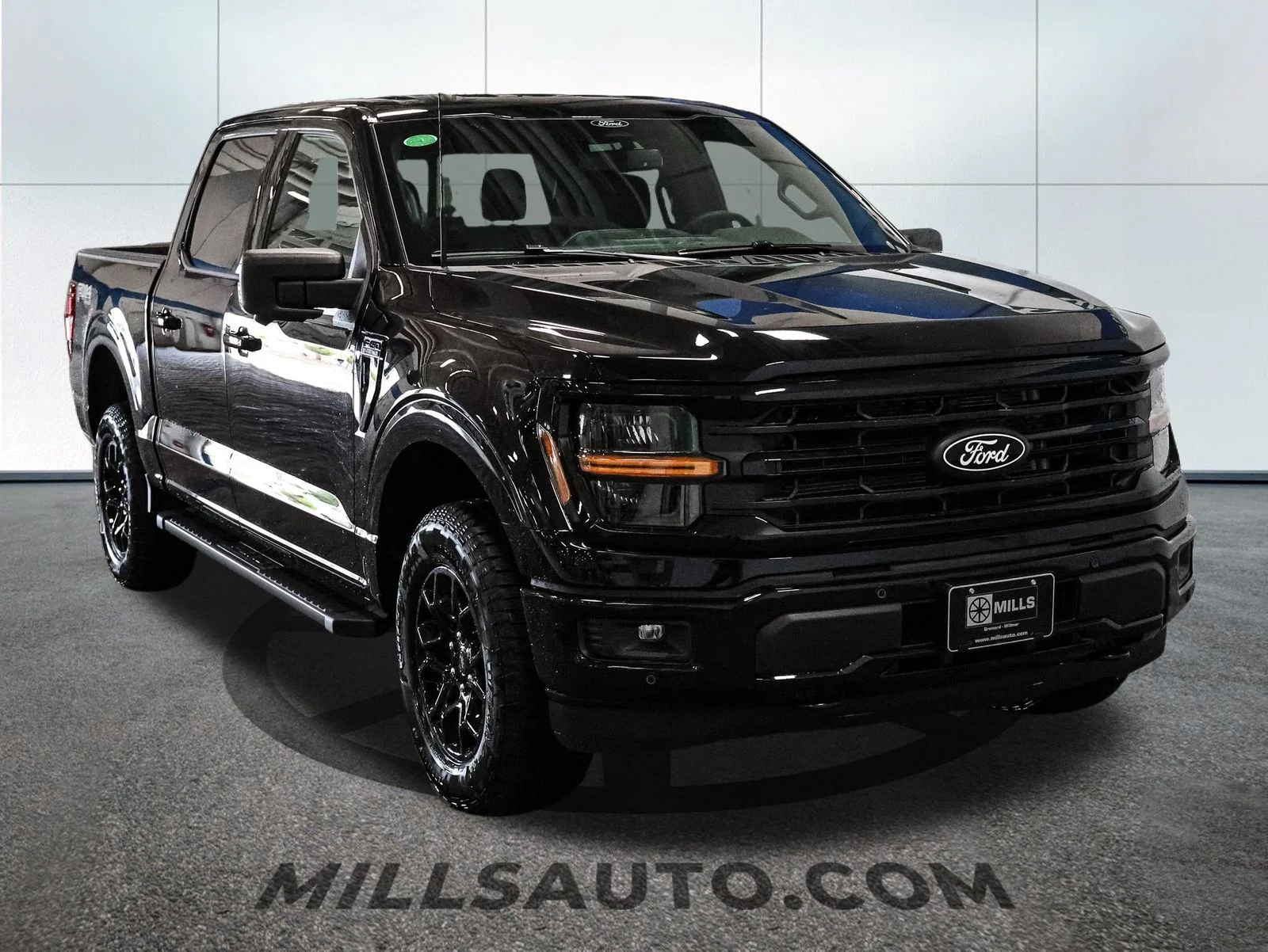 New 2026 Agate Black Metallic Ford XLT image 11