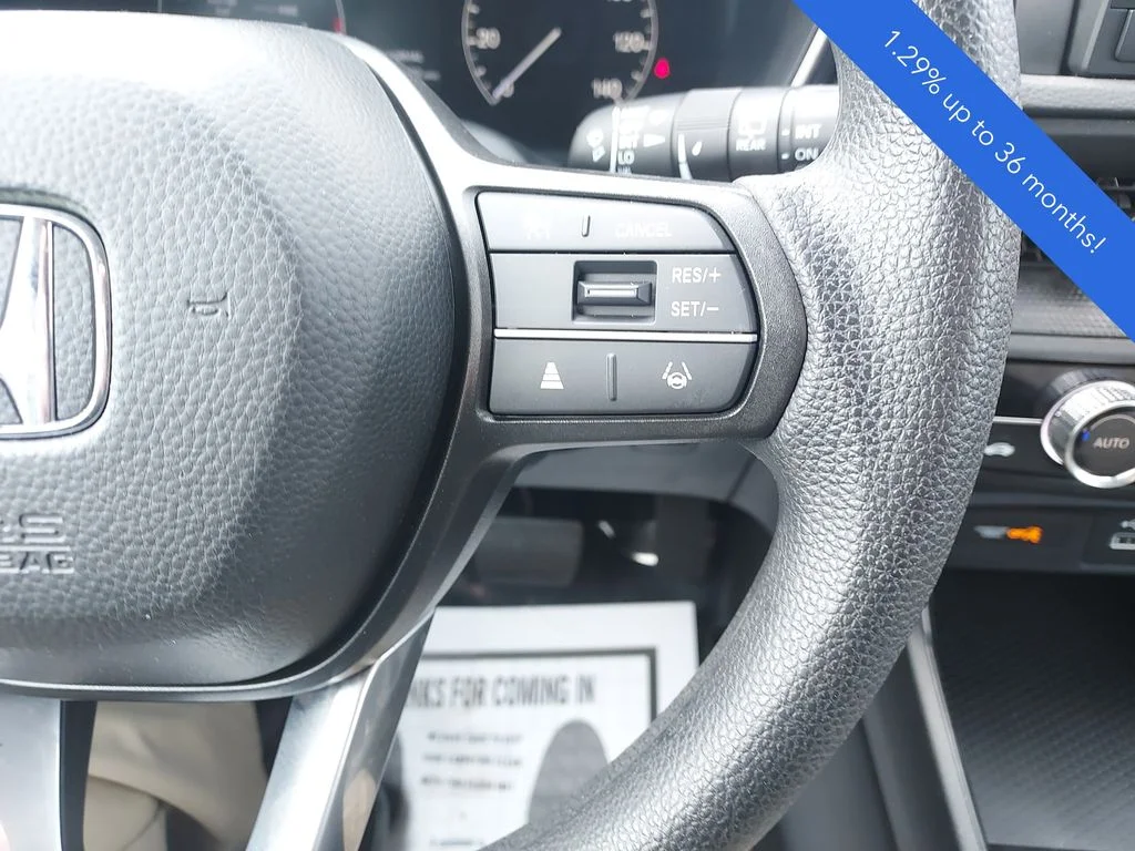 2025 Honda CR-V EX - Photo 12