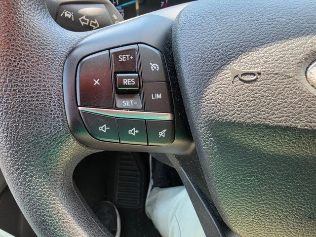Used 2024 White Ford XLT image 18