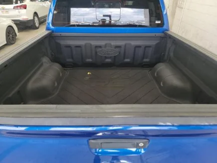 Used 2020 Lightning Blue Metallic Ford XLT image 13