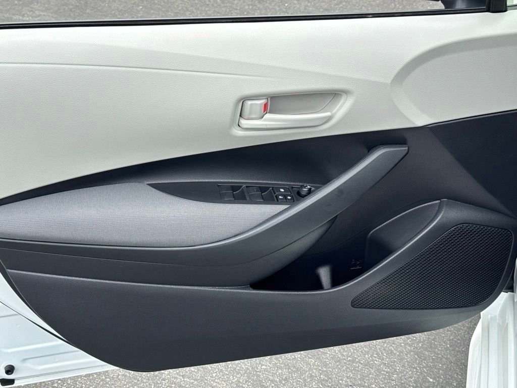 Certified Used 2025 White Toyota LE image 17
