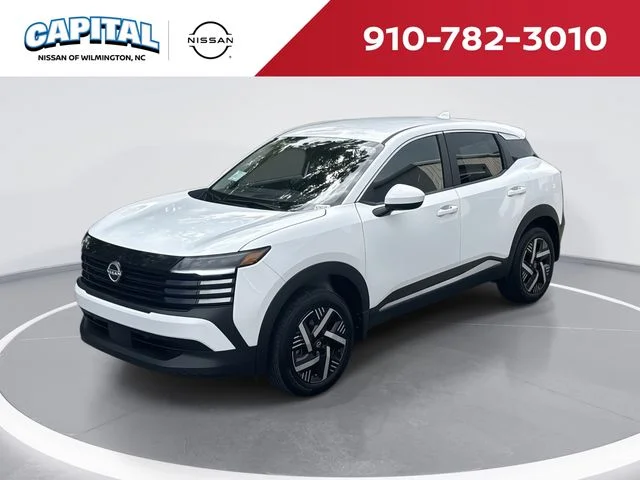 Used 2025 White Nissan SV image 1
