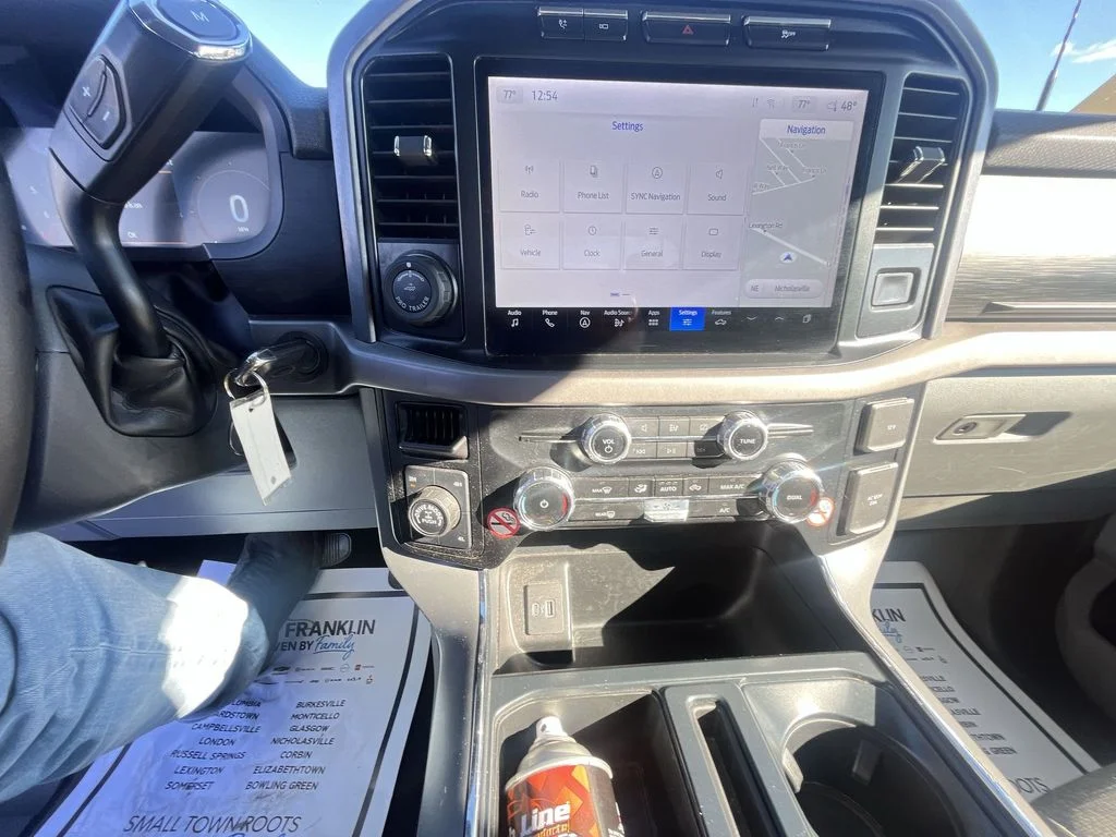 Used 2024 Blue Ford XLT image 19