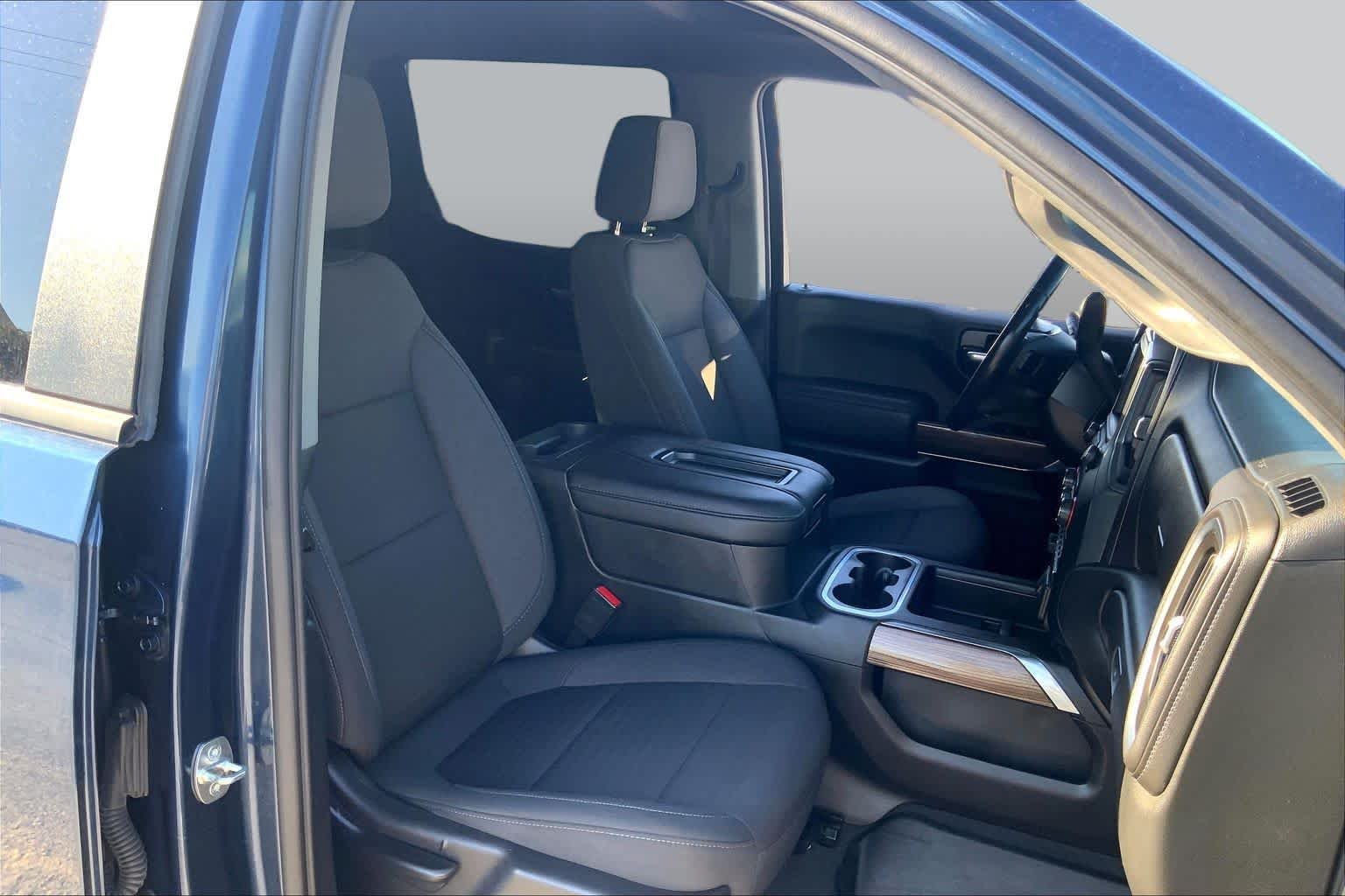 Used 2021 Northsky Blue Metallic Chevrolet LT Trail Boss image 9