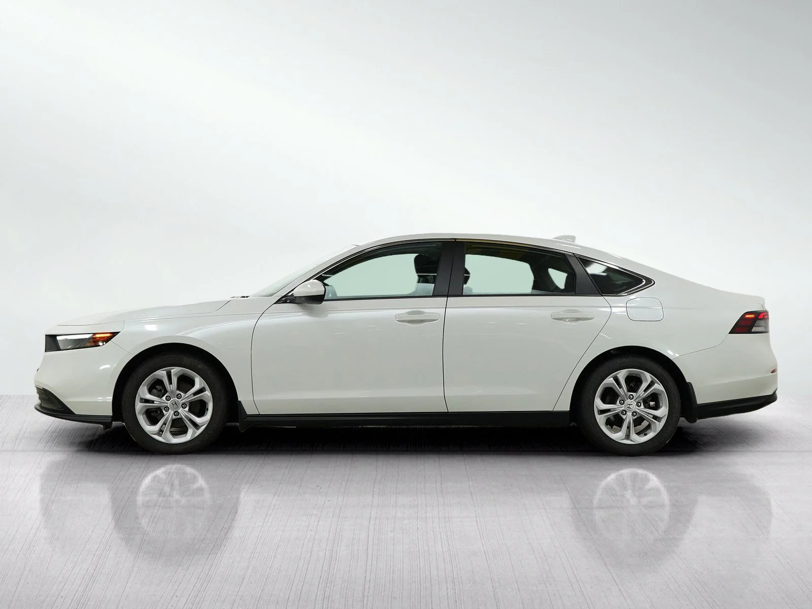 Used 2023 Honda Accord LX with VIN 1HGCY1F21PA003953 for sale in Burnsville, Minnesota