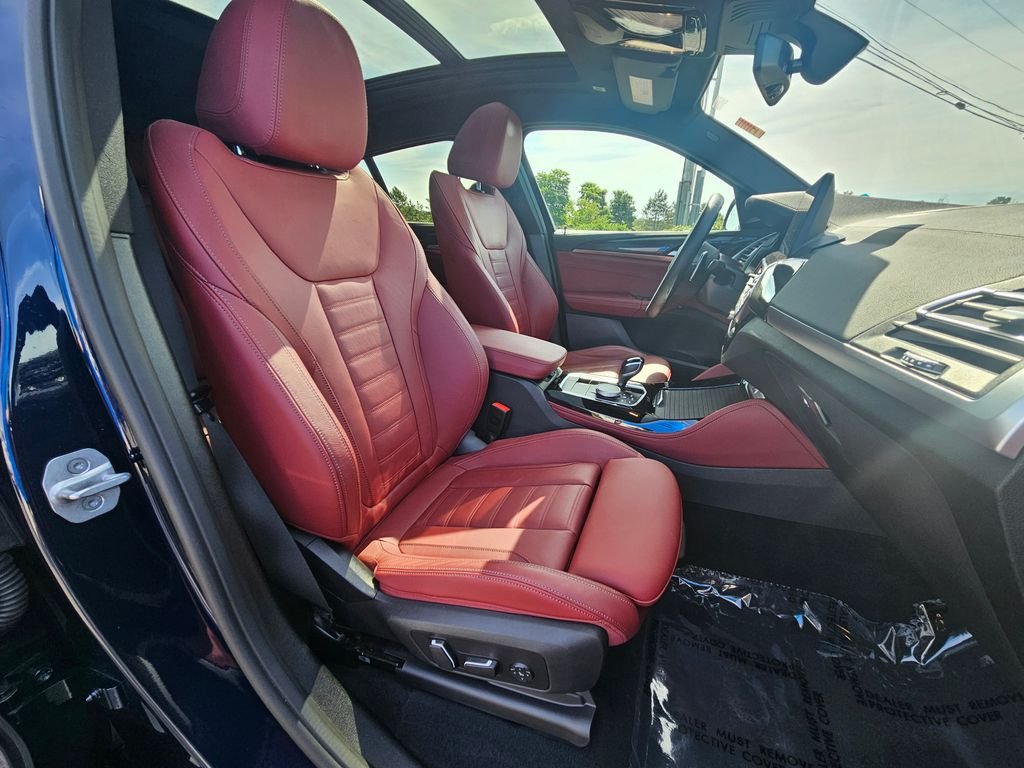 Used 2025 Tanzanite Blue II Metallic BMW M40i image 18