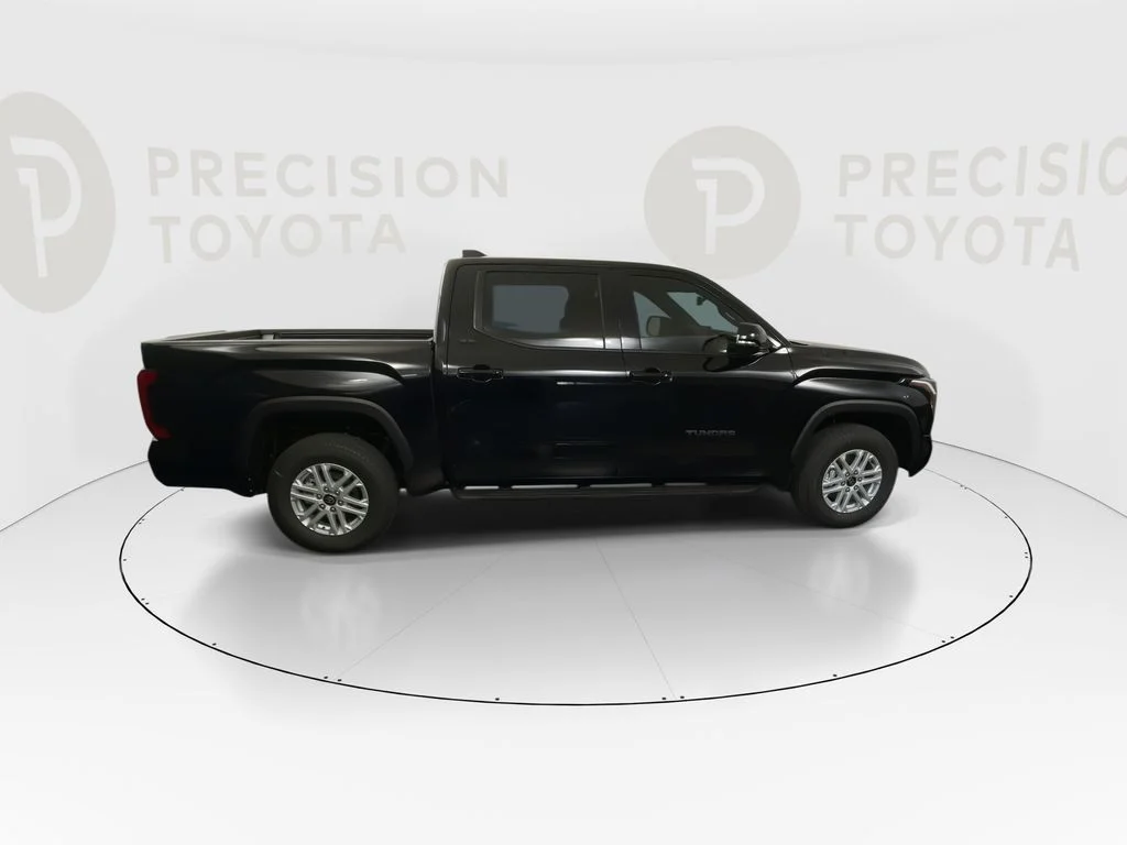 New 2026 Midnight Black Metallic Toyota SR5 image 21