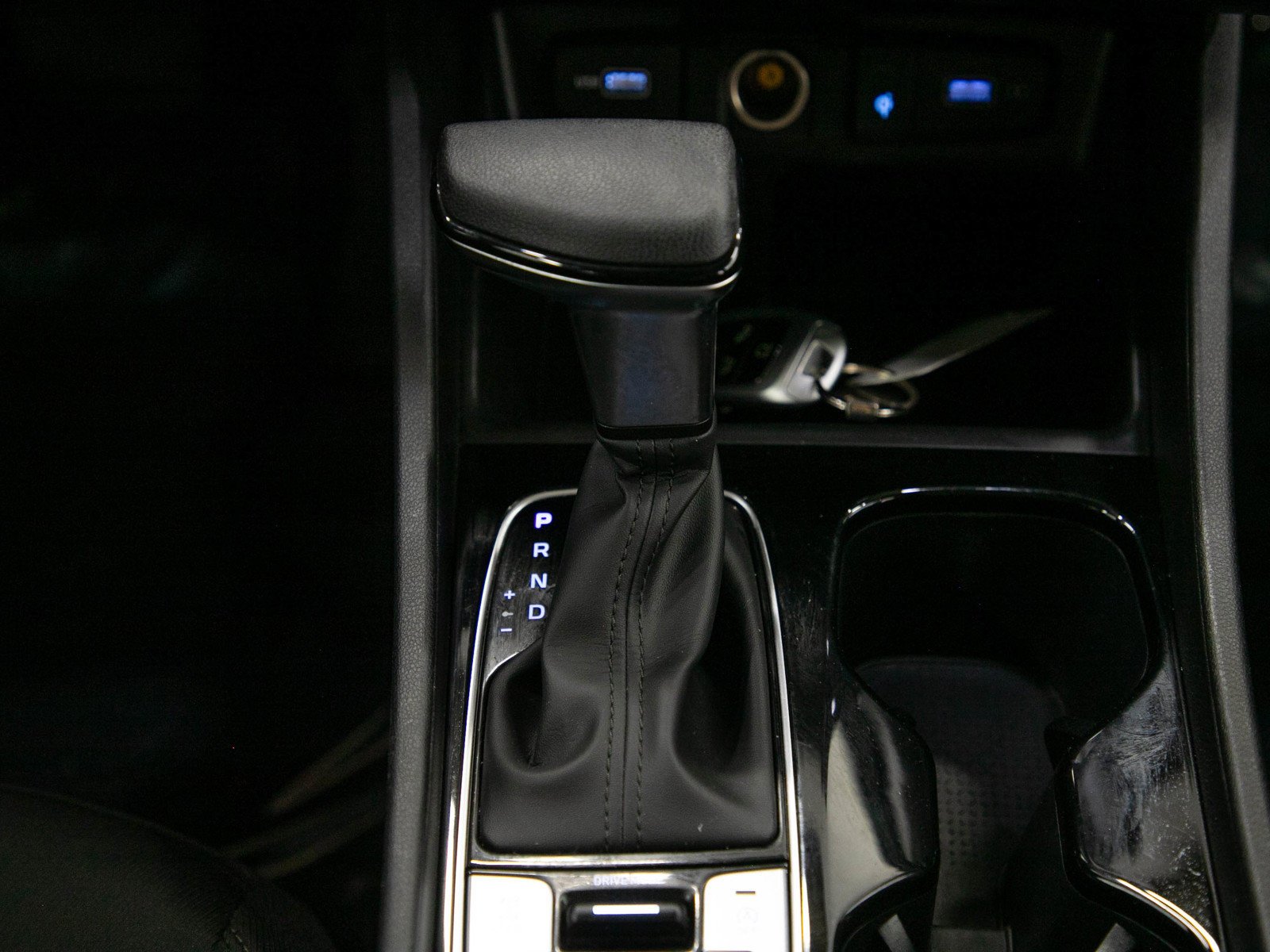 Used 2024 Black Pearl Hyundai SEL AWD *Ltd Avail* image 17