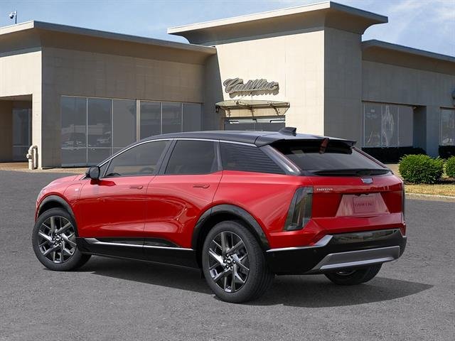 2027 Cadillac OPTIQ Luxury, photo 2 of 12