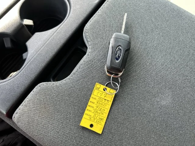 Used 2023 Silver Ford  image 22