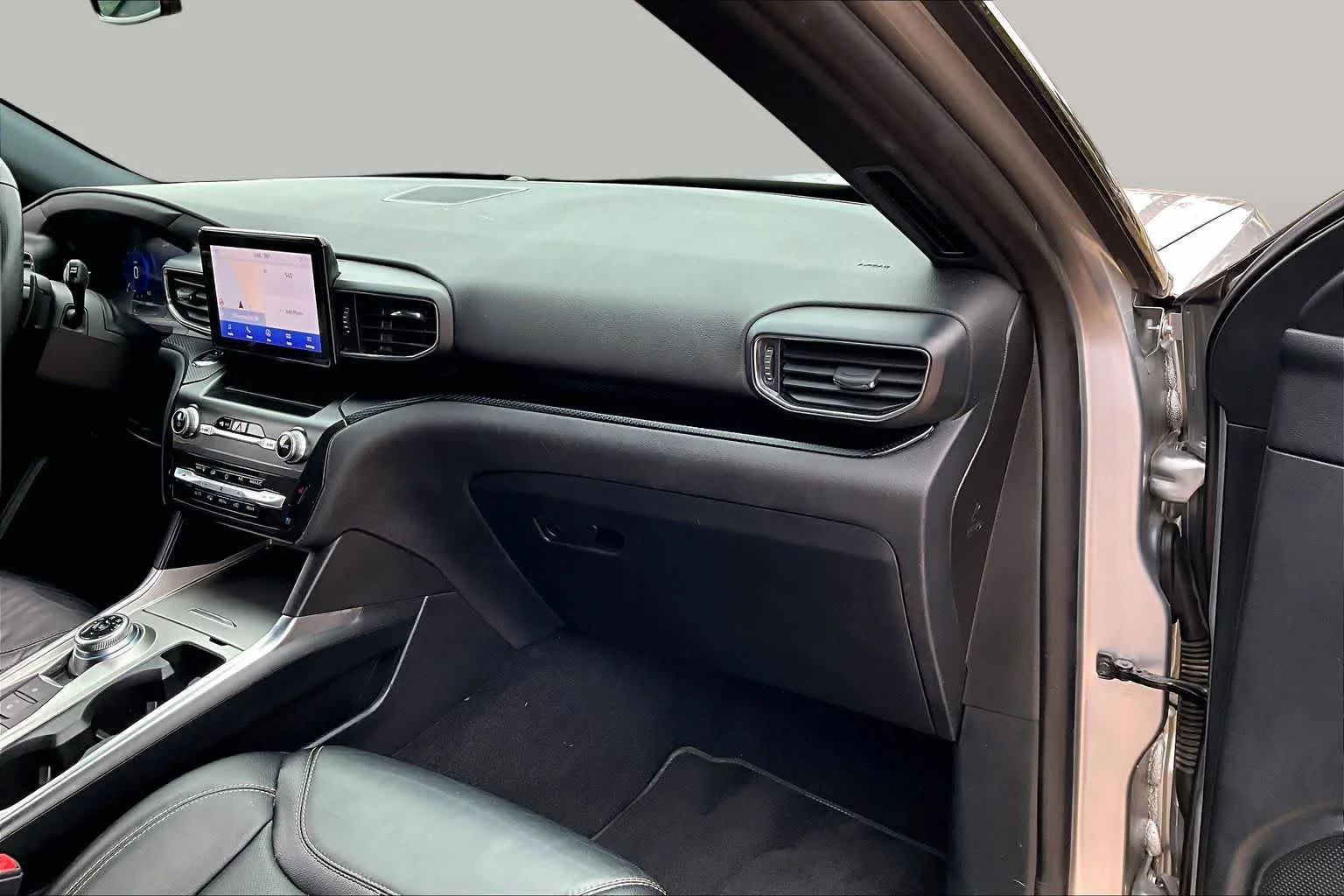 Used 2020 Iconic Silver Ford ST image 17