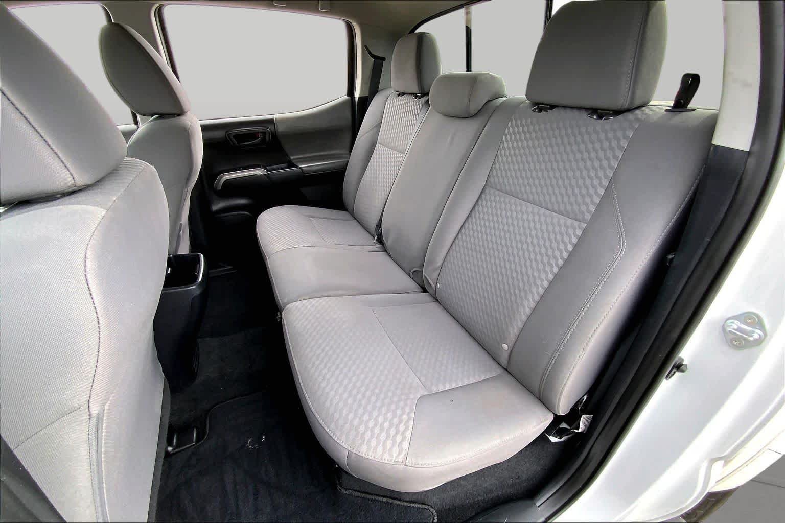 Used 2021 Super White Toyota SR5 image 20
