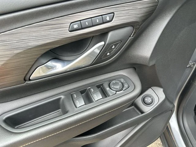 Used 2019 Gray GMC SLT image 17
