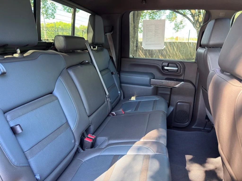 Used 2021 Black GMC Denali image 30