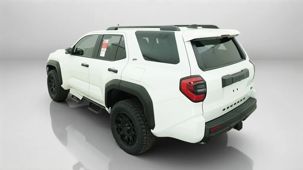 New 2026 Ice Cap Toyota SR5 image 14